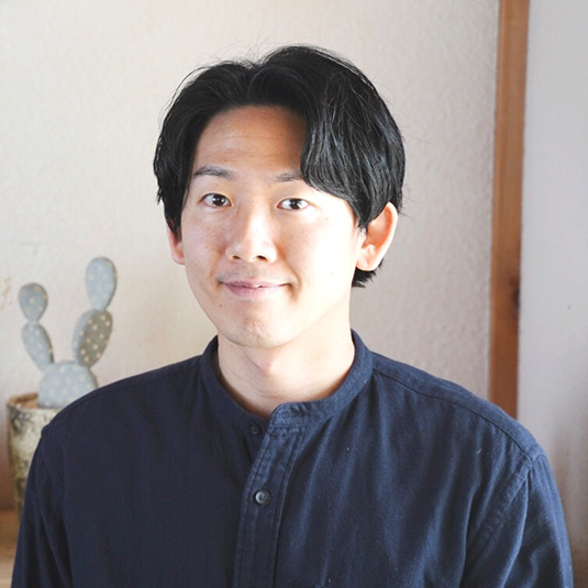 作陶デザイナー 滝上 玄野さん